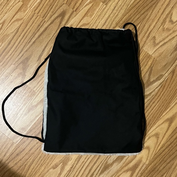 University of Oregon Ducks Mascot Drawstring Backpack Plush Pouch Bag - Picture 2 of 2